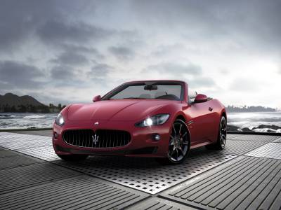 Maserati-GranCabrio-Sportx2011