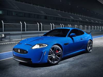 Jaguar-XKR-S-2011