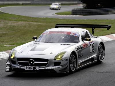 New-Mercedes-Benz-SLS-AMG-GT3