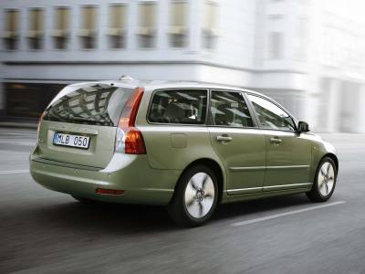 Volvo v50 drive speed