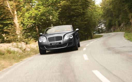 Bentley Con-GTC-speed по извилистой дороге