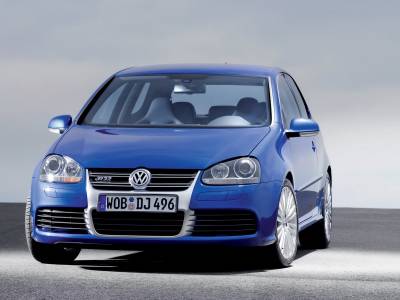 Volkswagen R32