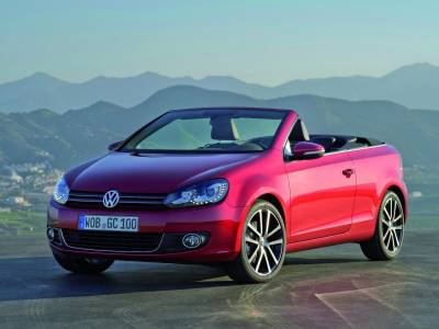 Volkswagen-Golf-Cabriolet-2012